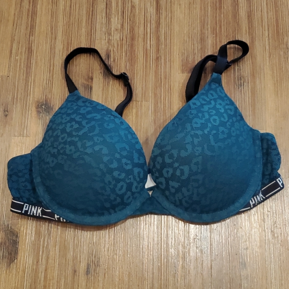 Women's VS Pink Leopard Lace Bra